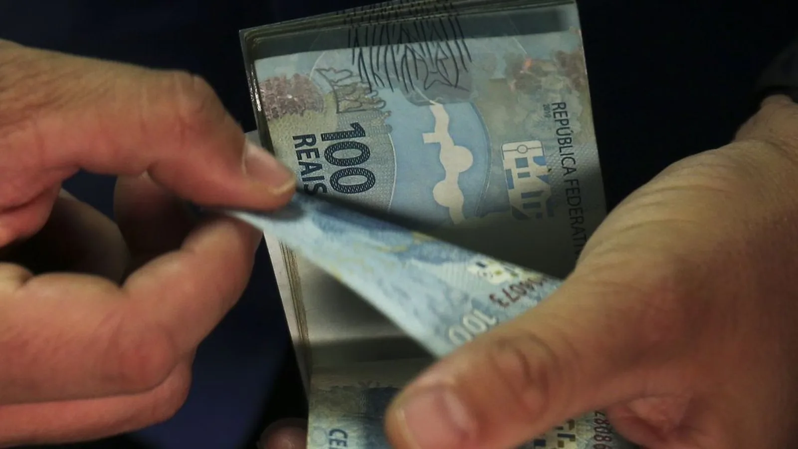 Desenrola Adimplentes começa a funcionar com crédito de até R$ 15 mil