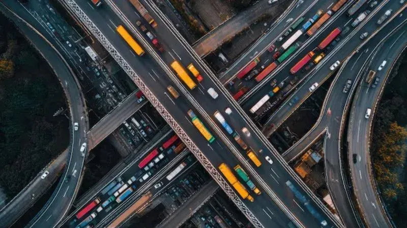 Nova lei do frete muda regras para pagamento no transporte rodoviário