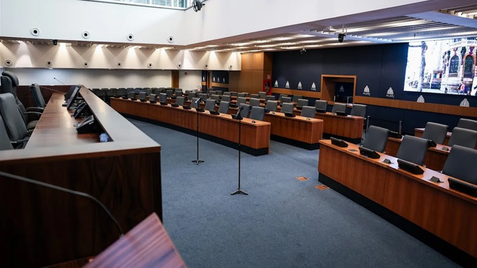 Alerj autoriza estado adoção de regras para identificar e punir devedores contumazes