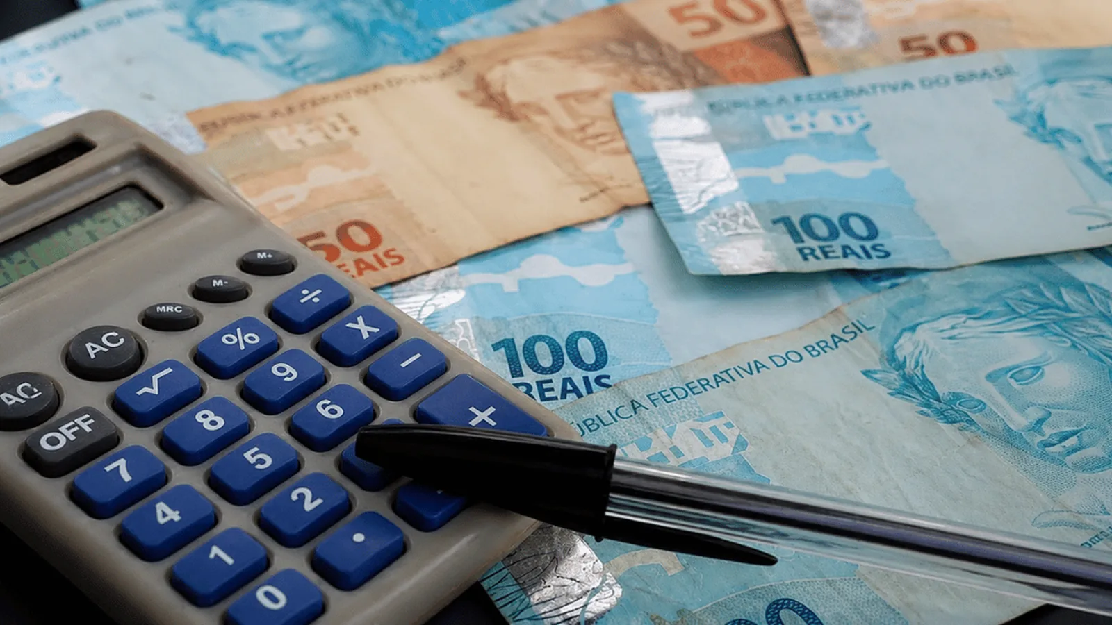 Bancos dominam 65,91% das dívidas, mas contas de água e luz aceleram