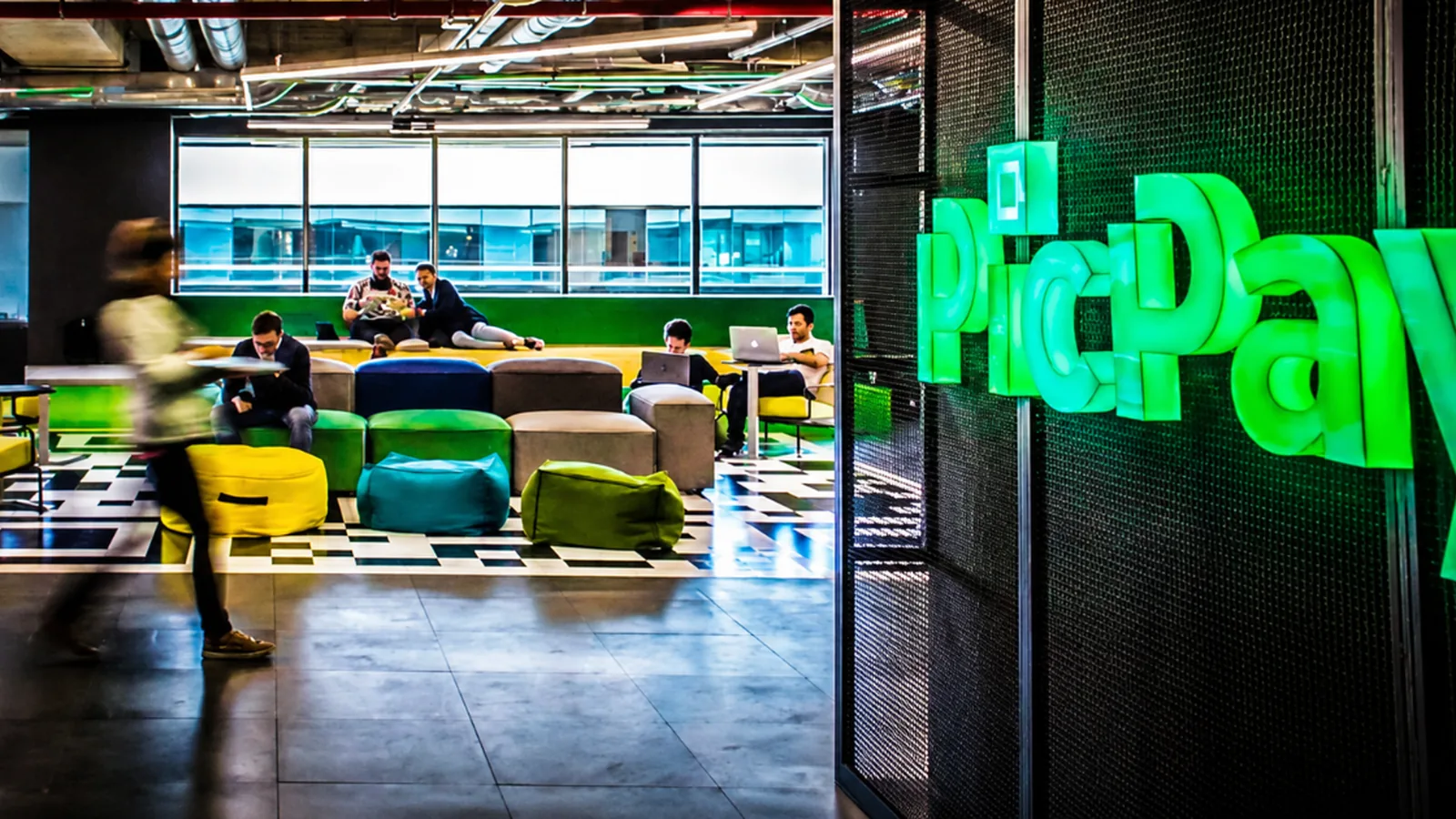 PicPay expõe paradoxo: dívida paga dívida e corte no crédito piora inadimplência