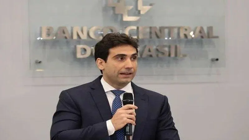 Banco Central alerta para alta da dívida e da inadimplência