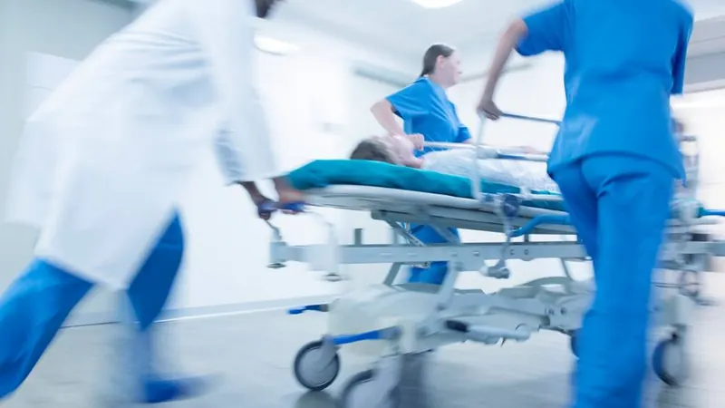 Profissionais de saúde tomam até 82% mais crédito no consignado CLT