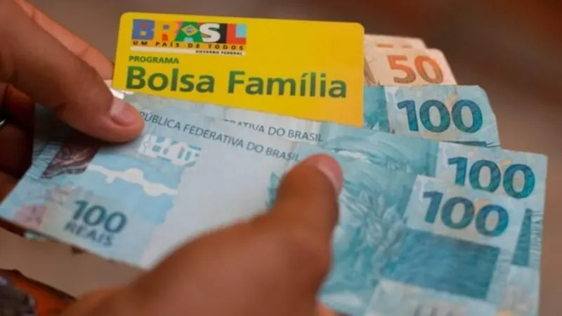Microcrédito no Bolsa Família movimenta R$ 16 bilhões, aponta MDS
