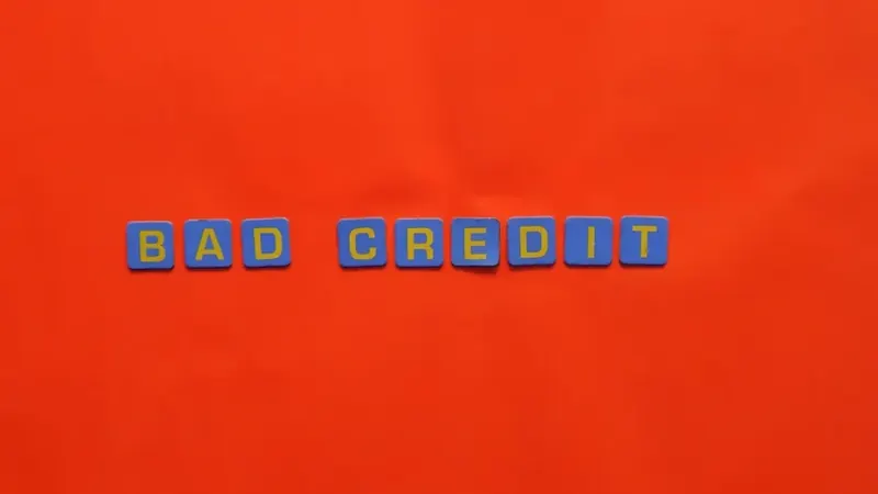 Inadimplência do crédito livre bate recorde e vai a 6,4%