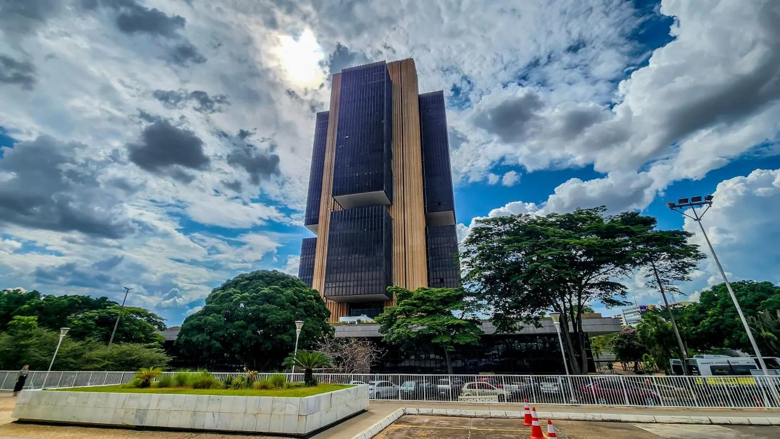 Endividamento das famílias fica estável em junho, aponta Banco Central