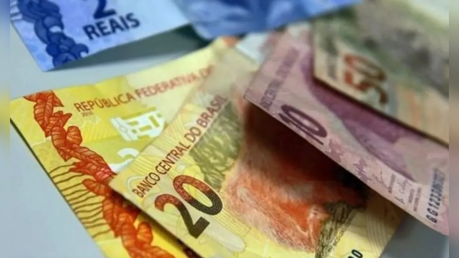 Busca por crédito cresce mais de 47% em julho no Brasil, mostra pesquisa