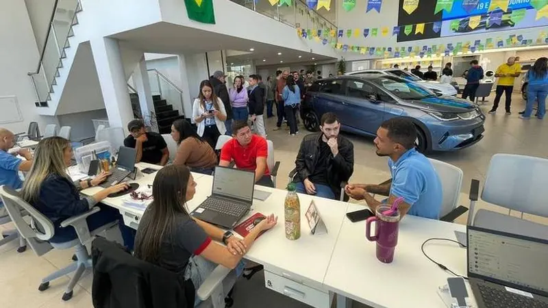 Move Brasil: alta procura por carros esbarra em restrições de crédito e adesão parcial de bancos