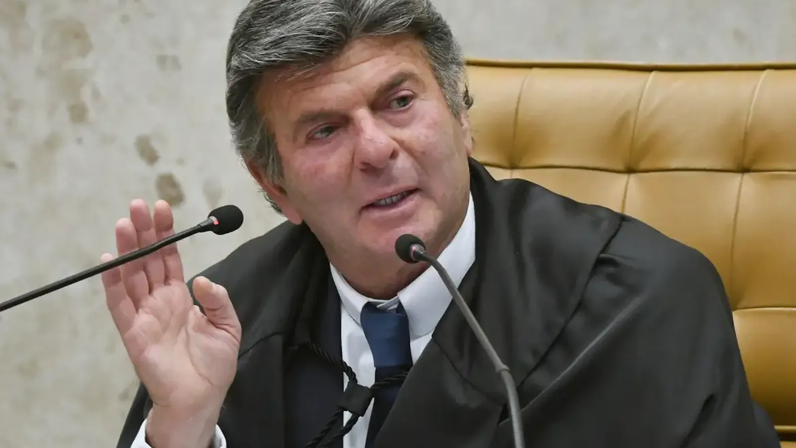 Fux cobra explicações sobre entraves a empréstimo de R$ 6,6 bilhões para o BRB