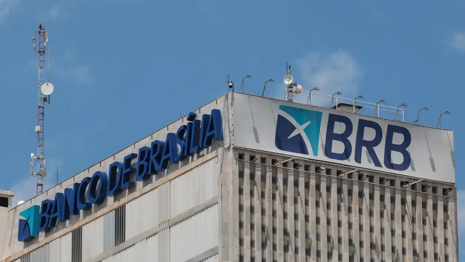 BRB se diz vítima de fraude de R$ 17 bilhões e aponta antiga gestão