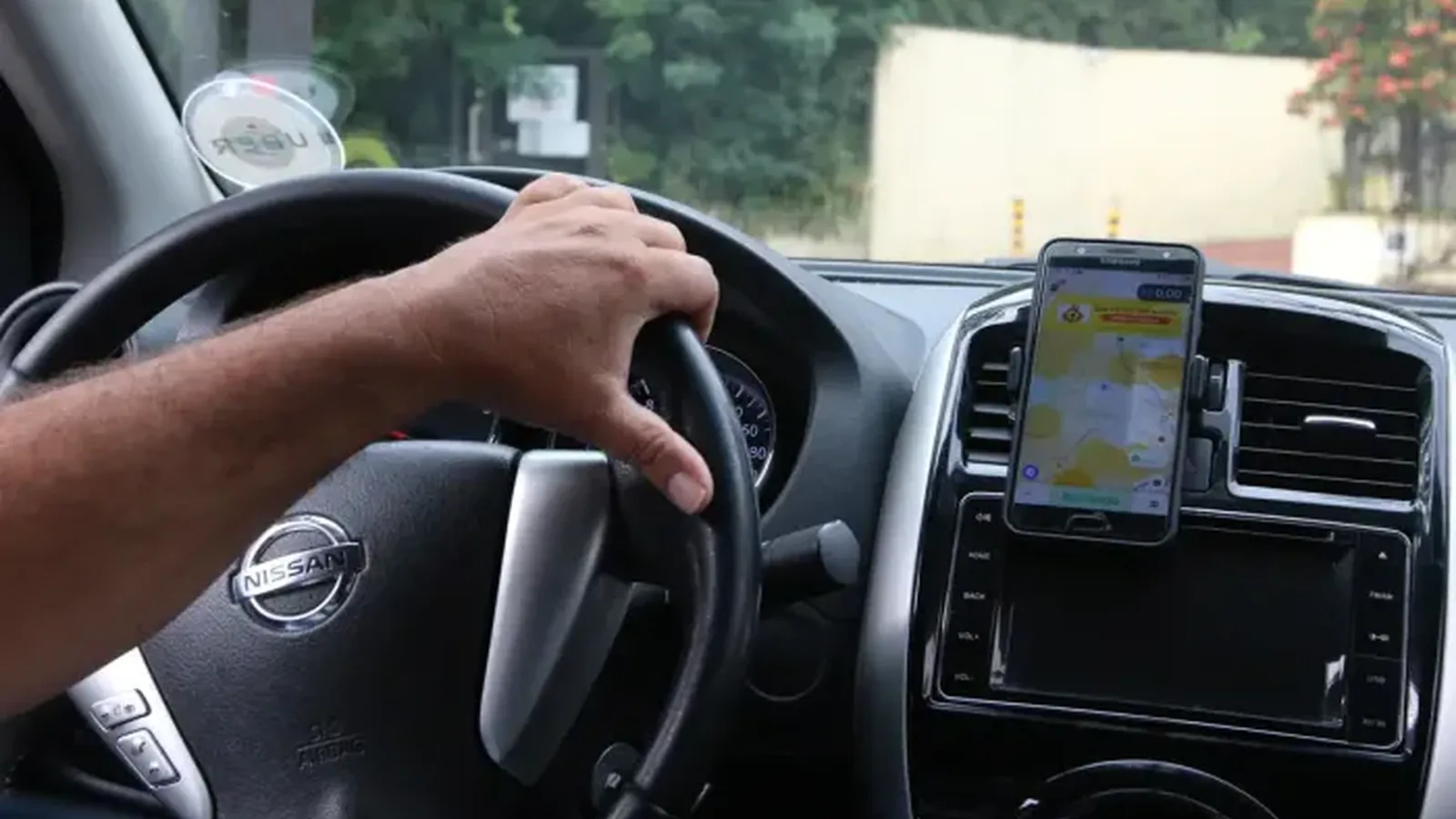 Conselho regulamenta crédito para taxistas e motoristas de aplicativo