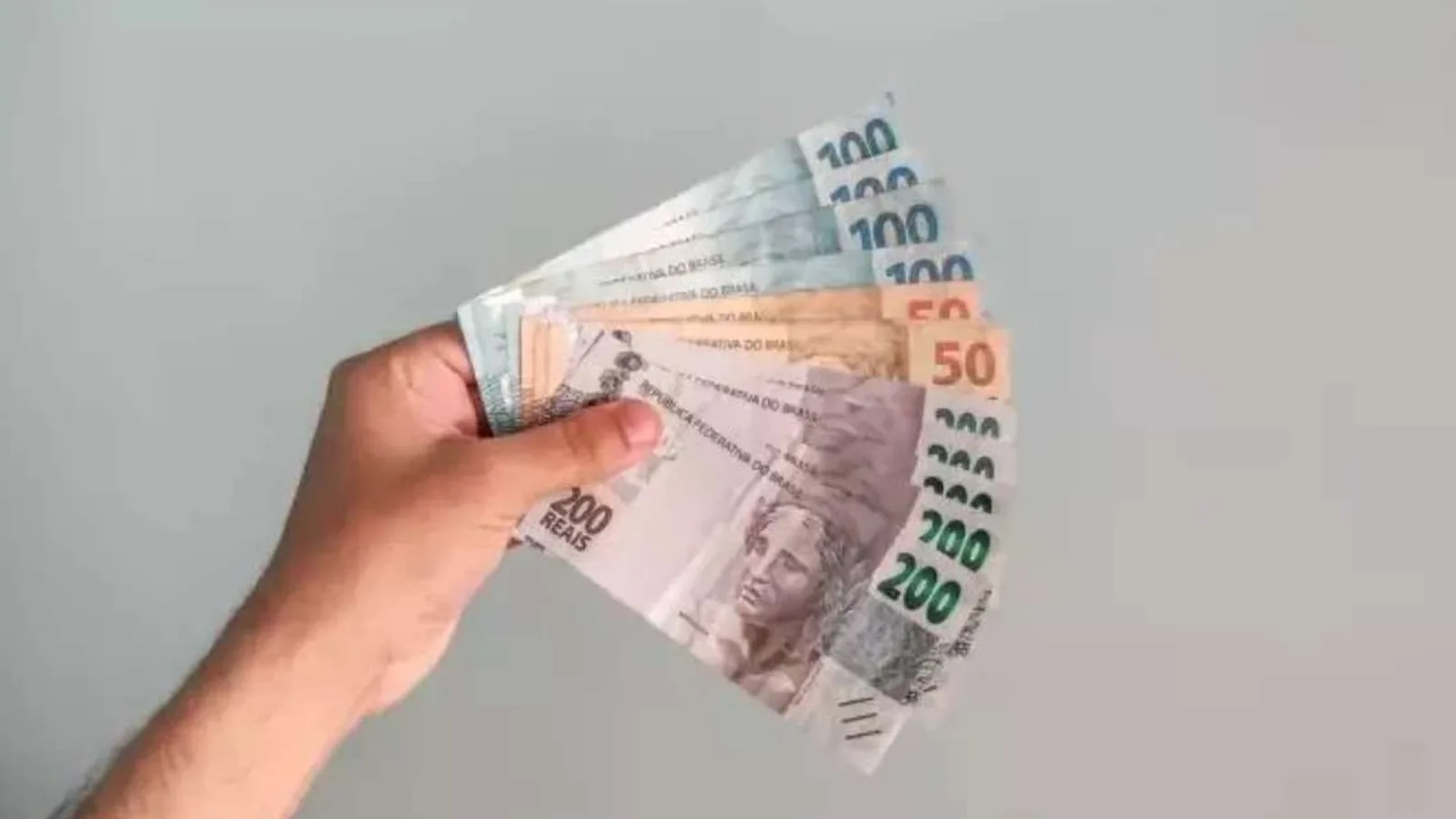 Governo amplia em R$ 2 bi limites de crédito para Estados e municípios em 2026