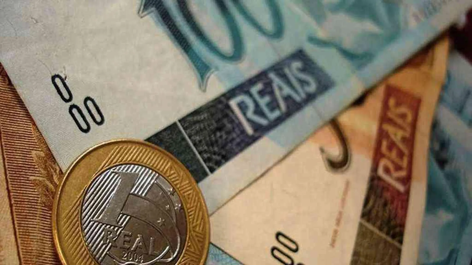 Dívidas dos brasileiros chegam a um ponto crítico
