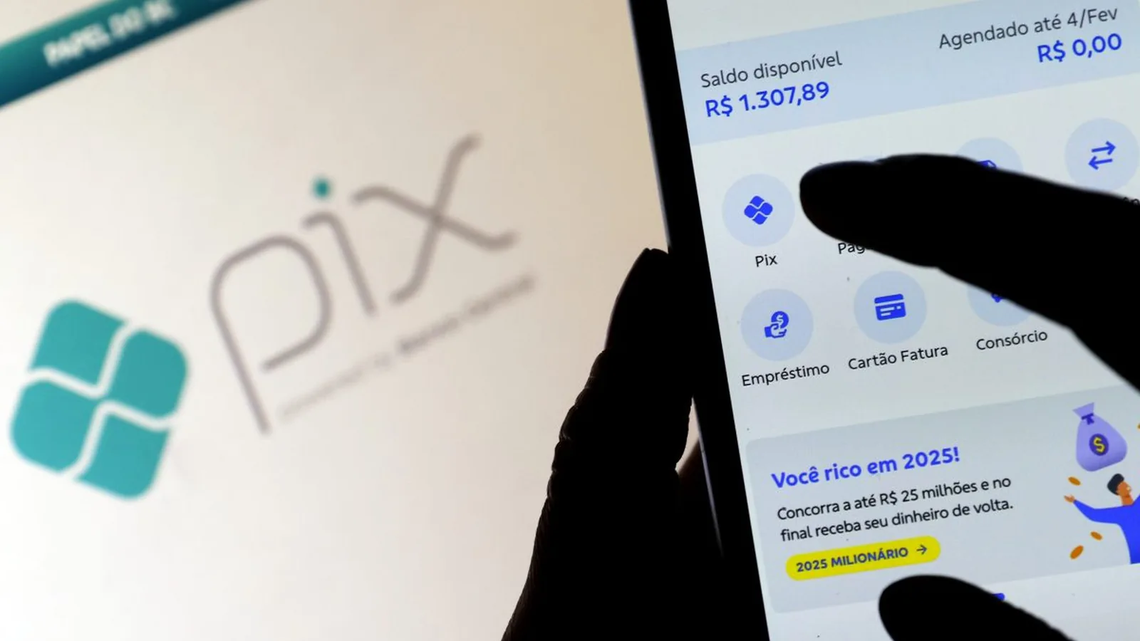 Pix terá novas regras para fraudes, cobrança híbrida e contas-salário