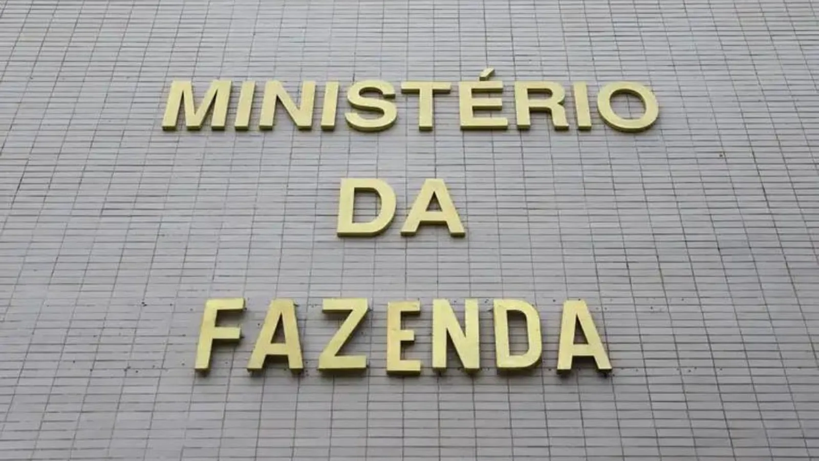Fazenda reduz projeção do IPCA de 2026 para 4,9%