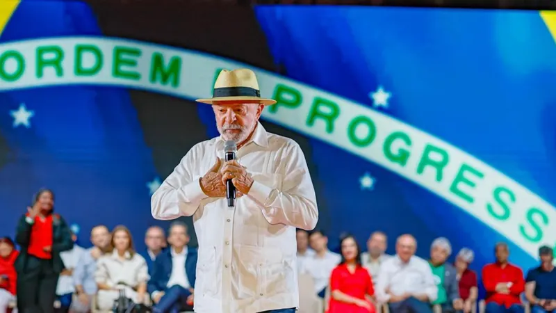 Lula prepara novo pacote de medidas contra o endividamento e bets