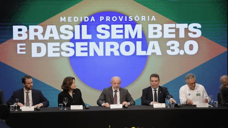 Lula: 'Desenrola 3 é melhor que os outros Desenrola porque governo vai comprar a dívida'