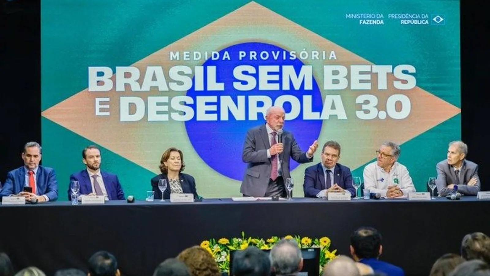 Às vésperas da eleição, governo anuncia fim das bets no Brasil