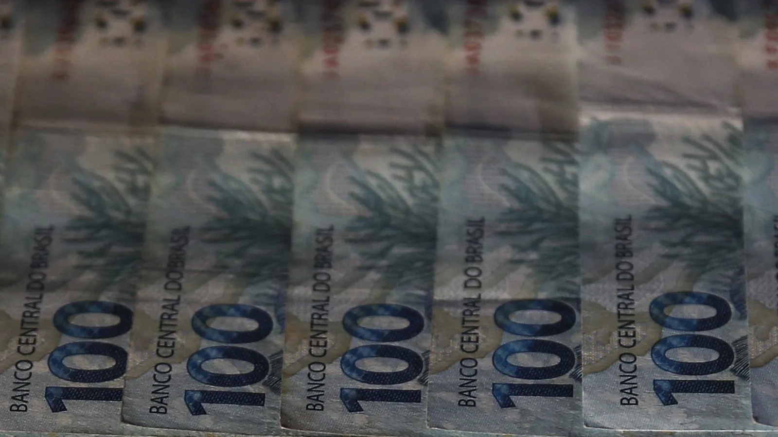 Dívida pública chega a R$ 9,29 trilhões, com recorde de fatia atrelada à taxa Selic
