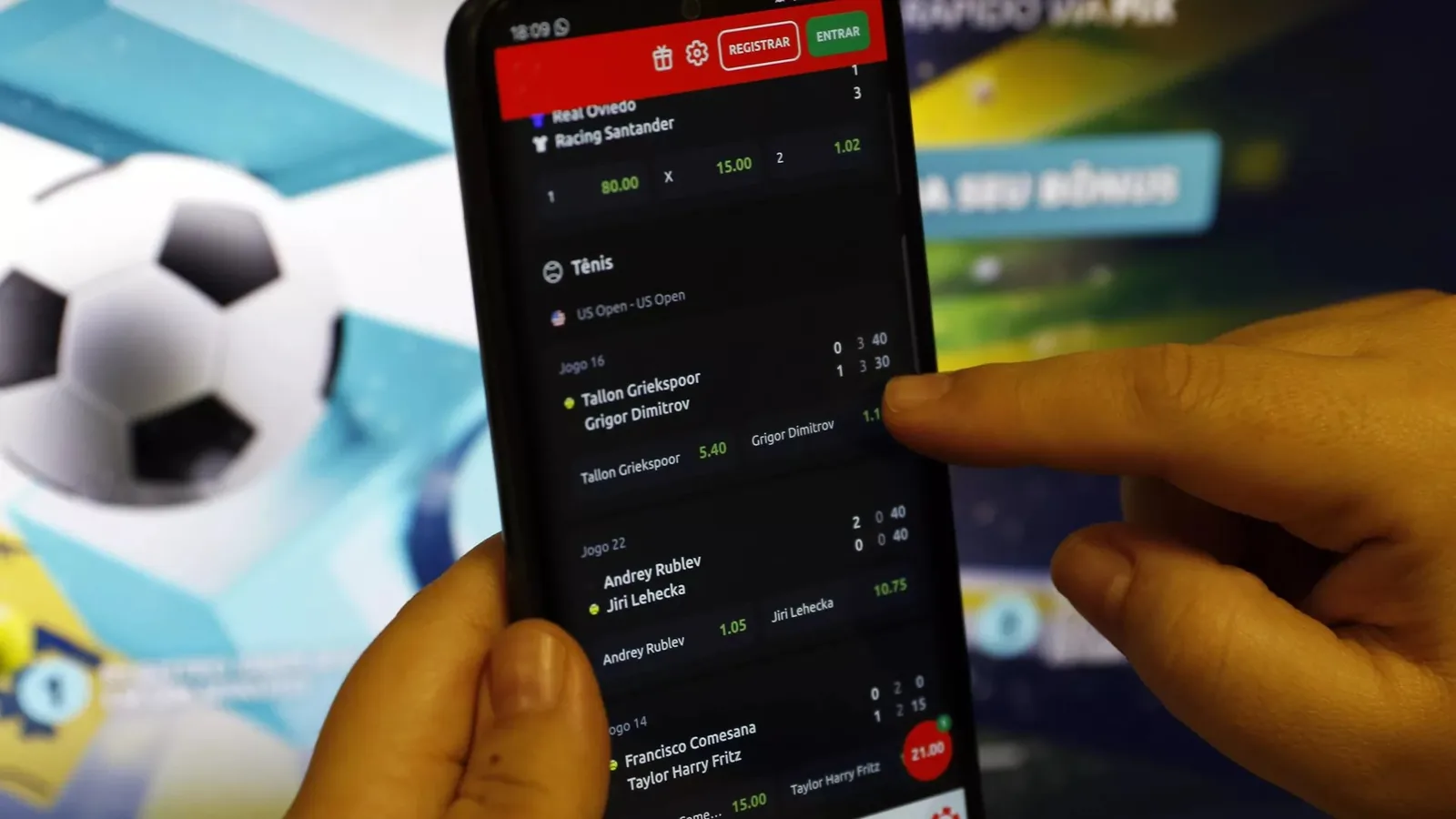 Endividamento das famílias brasileiras vai além do impacto das apostas online