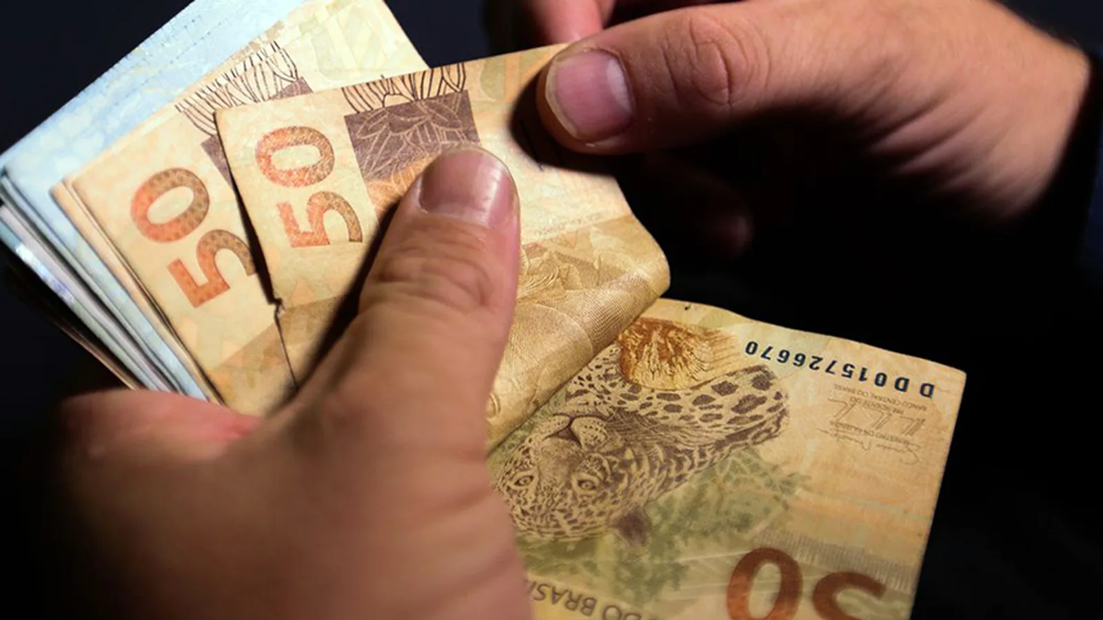 Desenrola Brasil 3.0 já está em vigor; veja como funciona — Senado Notícias