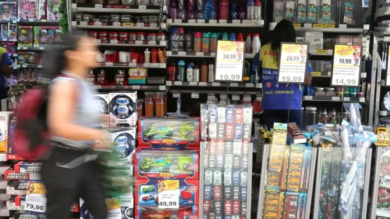 Intenção de consumo recua em setembro