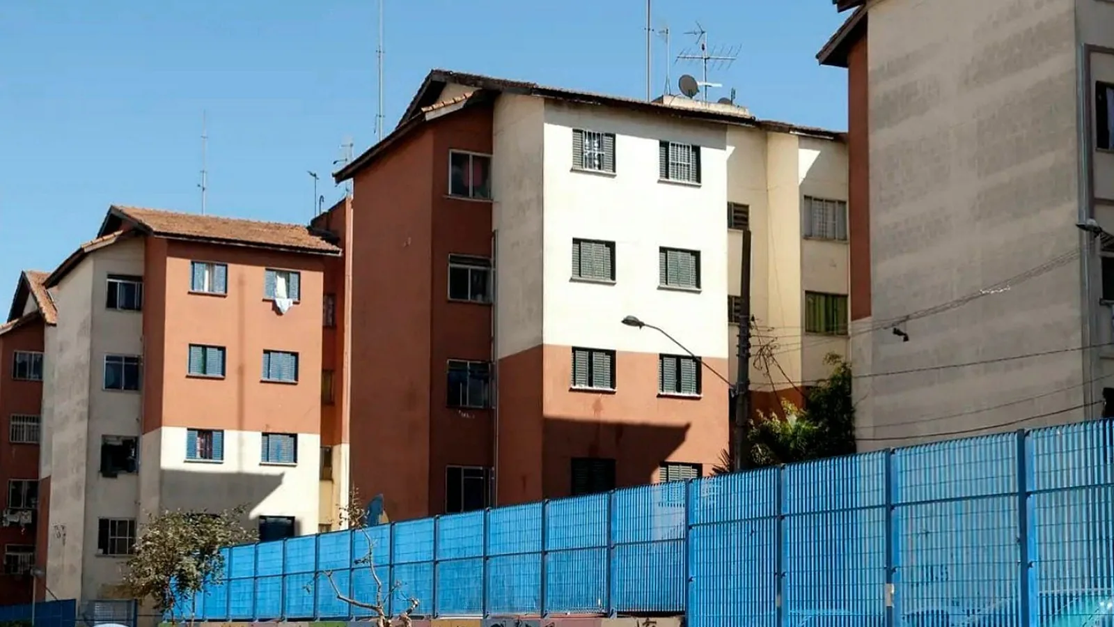 ABBC denuncia cobranças falsas por Pix que usam programas sociais habitacionais e renegociação
