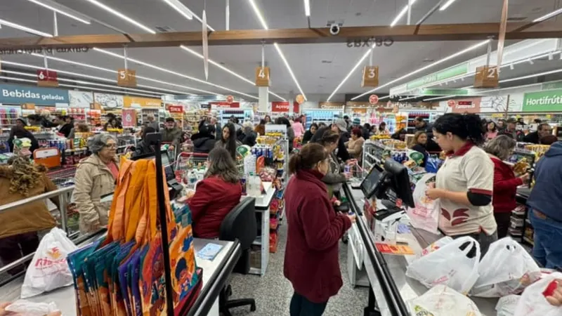 Inadimplência cresce 0,28% em junho no País e chega aos 83,7 milhões de brasileiros negativados