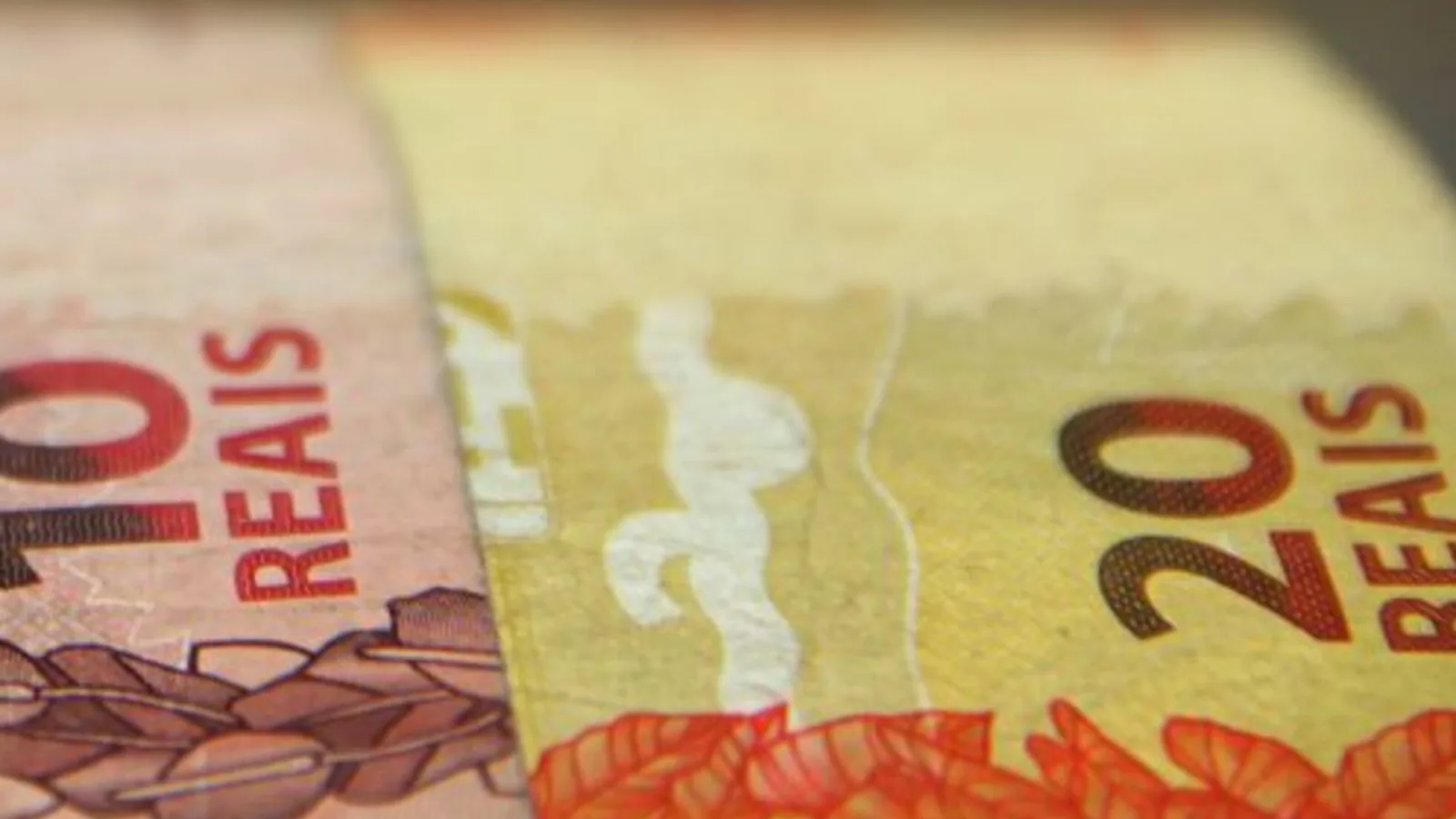 Economia brasileira cresce 0,3% em agosto, mas perde força no trimestre, aponta Banco Central