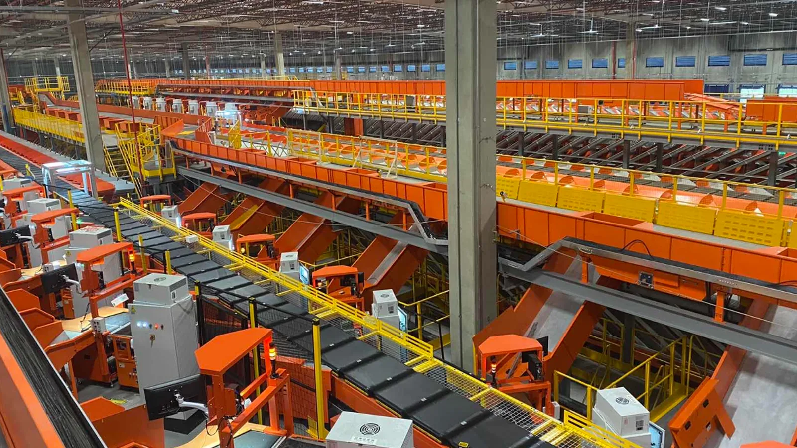 Shopee amplia carteira de crédito para R$ 8,4 bi e leva disputa do e-commerce para nova frente