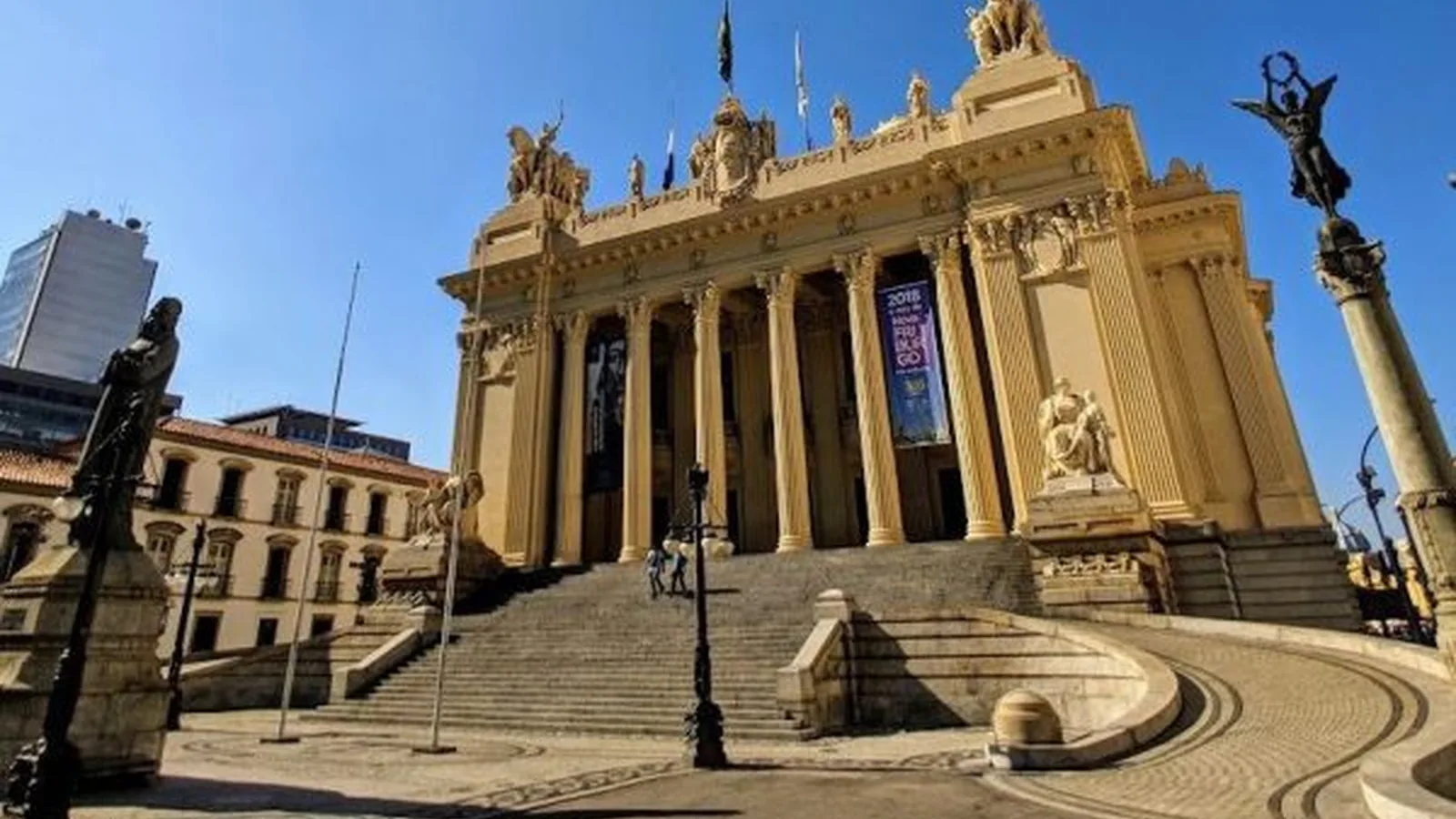 Alerj vota nesta terça (20) novas regras para devedores contumazes e negociação de dívidas após CCJ apresentar substitutivos