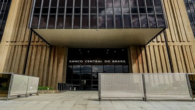 Banco Central aprova novas regras para ofertas de crédito e cria proteção contra o endividamento excessivo