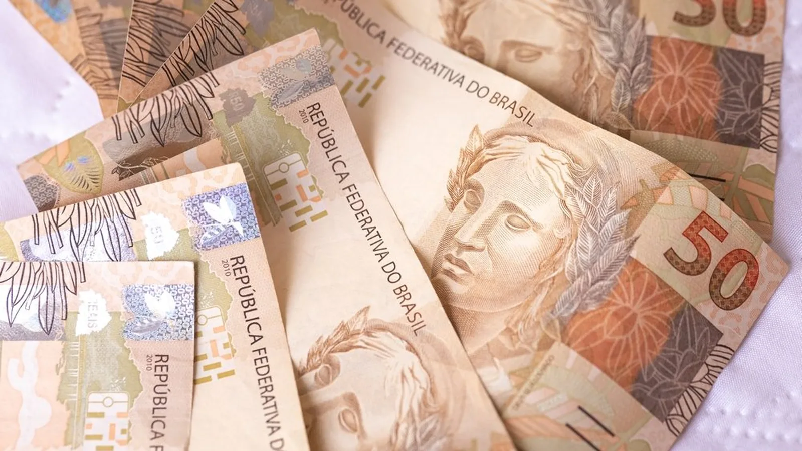 Antecipação de recebíveis: como a reforma tributária muda o custo do crédito em 2027