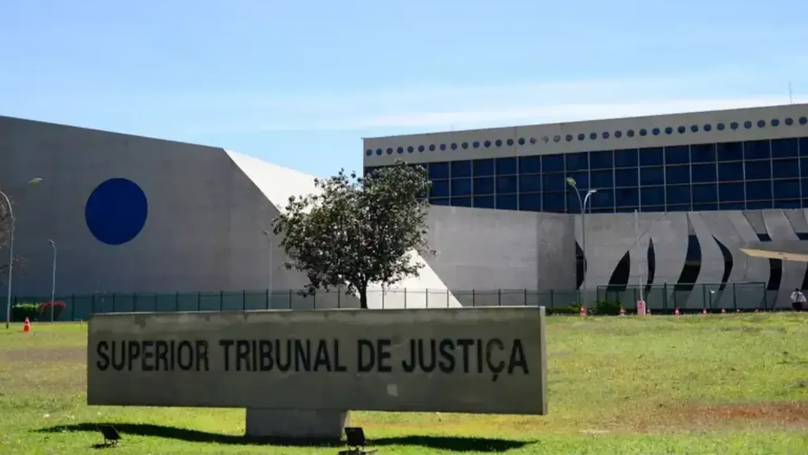 No empréstimo de dinheiro sem data de devolução, prescrição começa a correr 30 dias após o cont