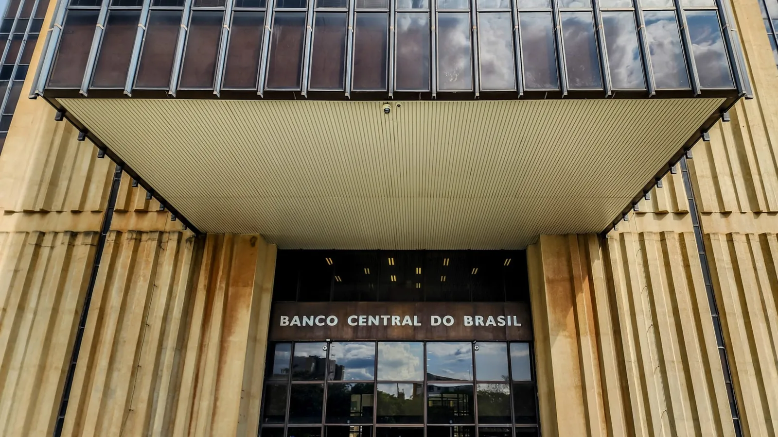 BC prepara mais regras contra superendividamento até o fim de 2026