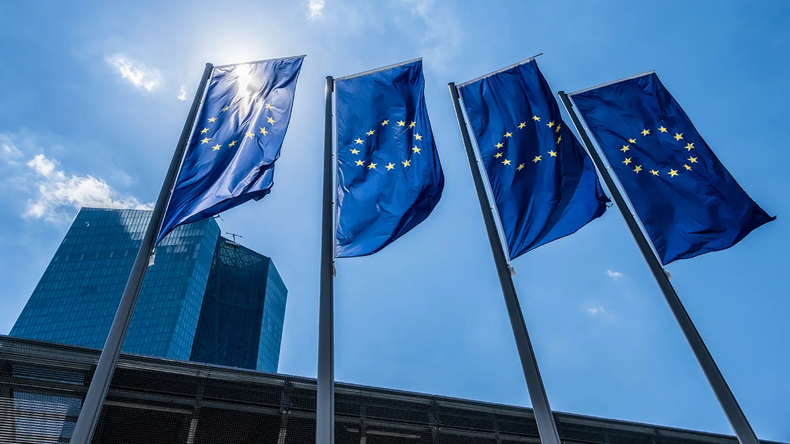 Bancos europeus esperam um «aperto significativo» no crédito à habitação e ao consumo no último trimestre do ano