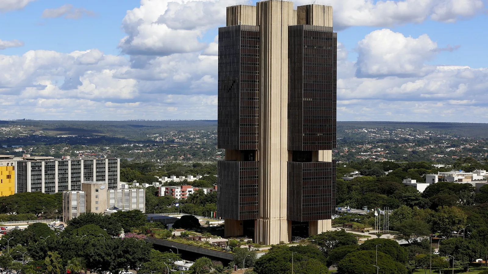Principais preocupações dos bancos são com as contas públicas e inadimplência, diz Banco Central