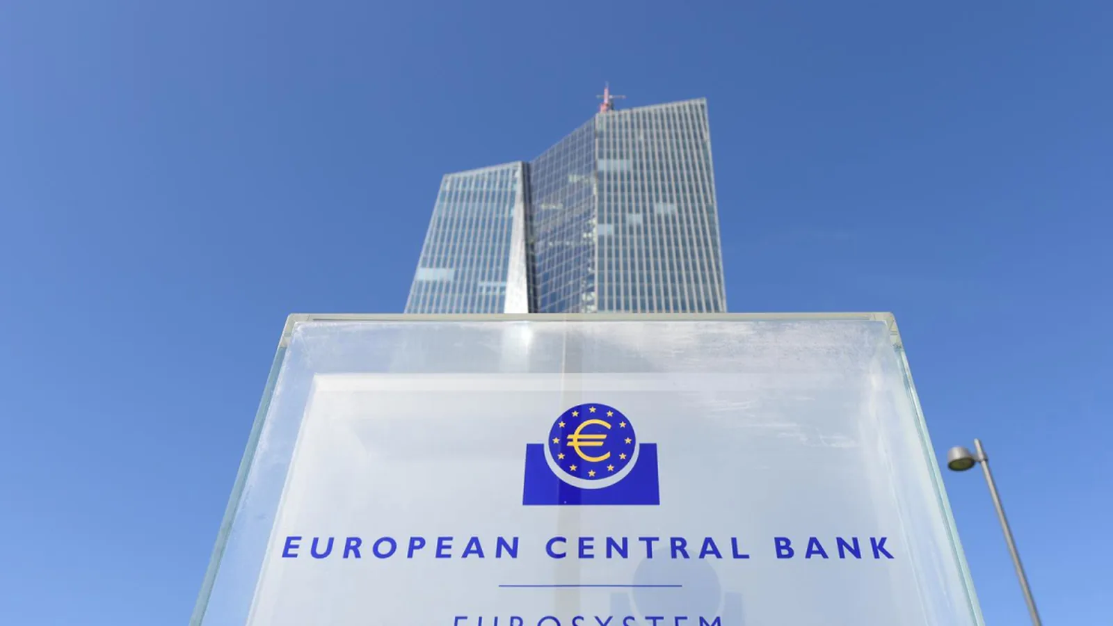 A demanda de hipotecas na zona do euro sofre sua maior queda em 3 anos devido ao aumento das taxas, segundo o BCE