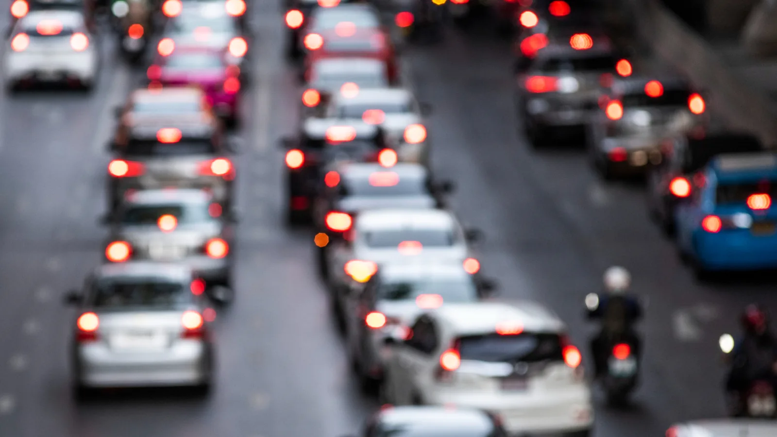 Governo libera R$ 30 bilhões em crédito para motoristas de app e taxistas comprarem carros