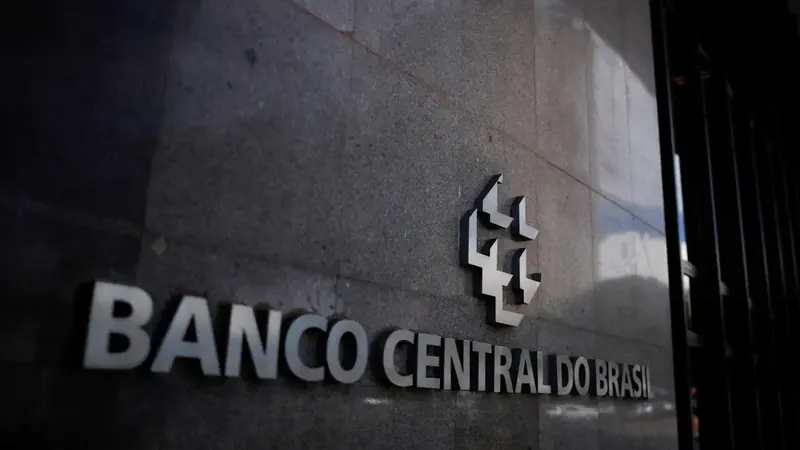 Inadimplência das famílias no crédito livre sobe para 8,1% em setembro