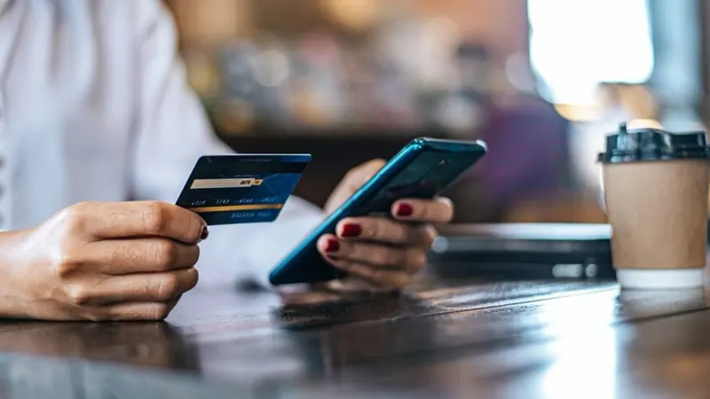 Endividamento das famílias registra recorde em agosto, mostra Banco Central