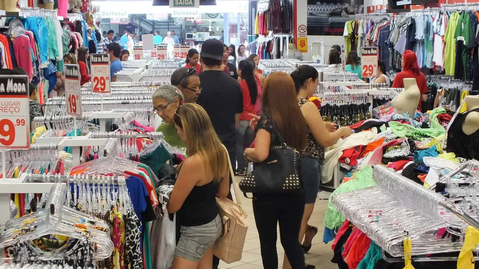 Confiança do consumidor cresce 7,4% em Rio Branco e supera média nacional em 18,8 pontos