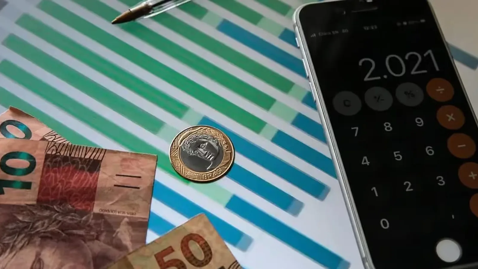 Endividamento das famílias brasileiras bate recorde e chega a 50,1% da renda