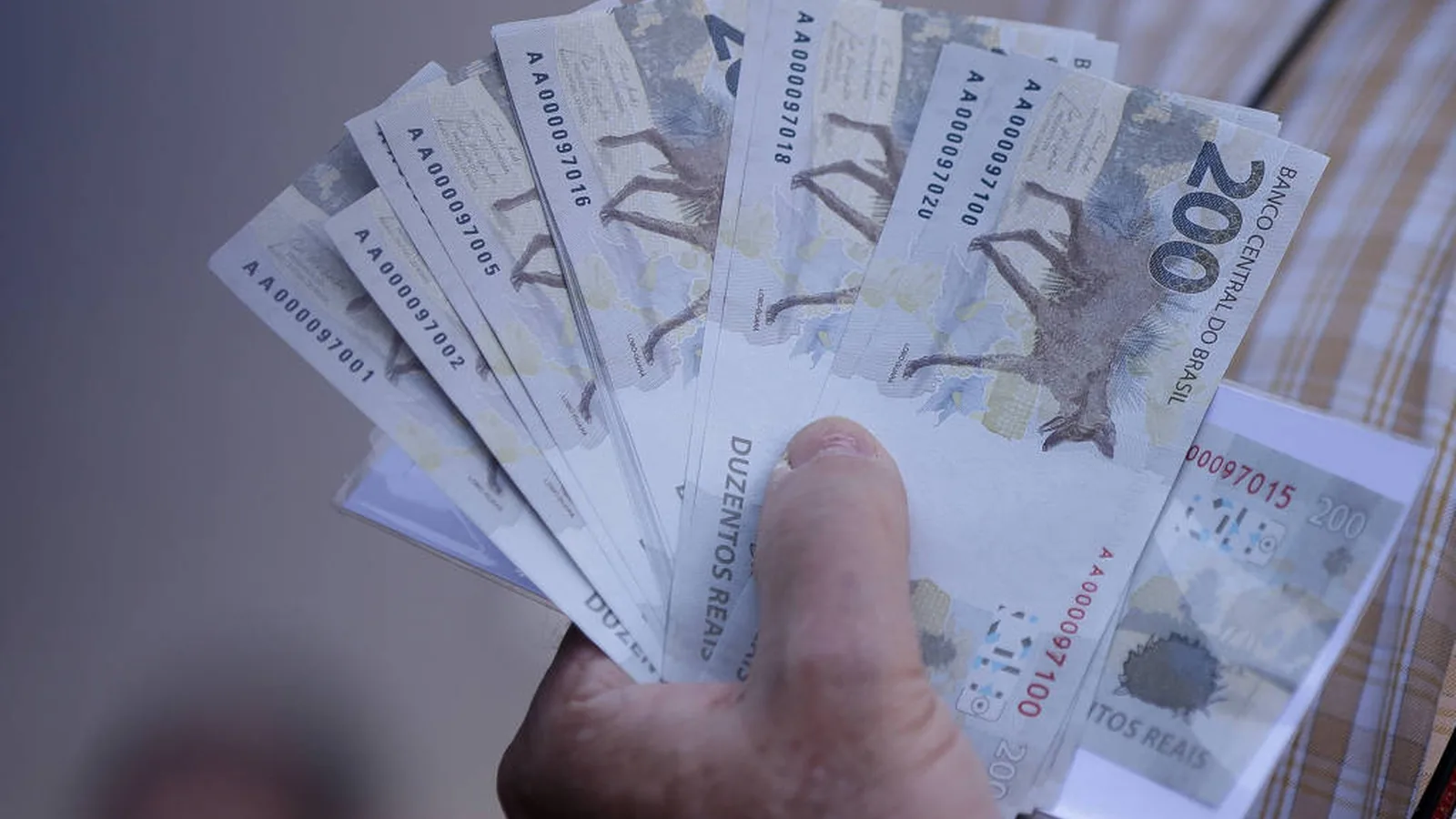 Inadimplência das famílias com bancos bate novo recorde
