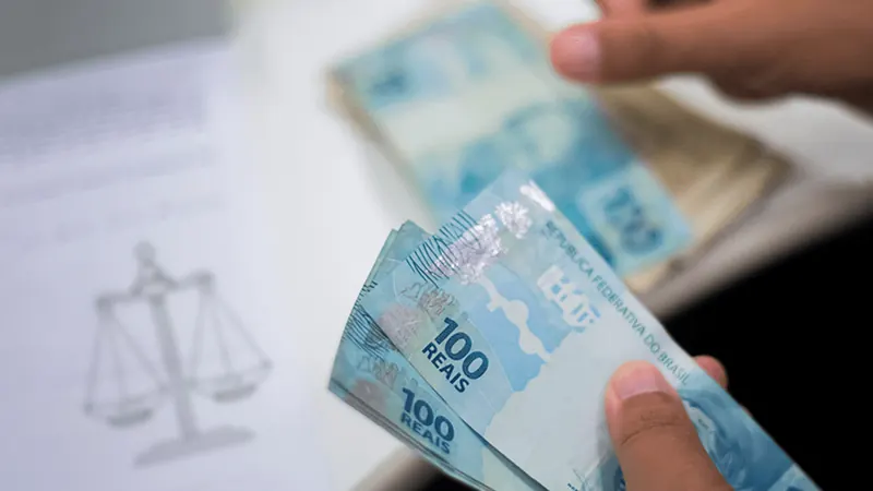 Crédito extraconcursal incontroverso não suspende execução, decide ministro do STJ