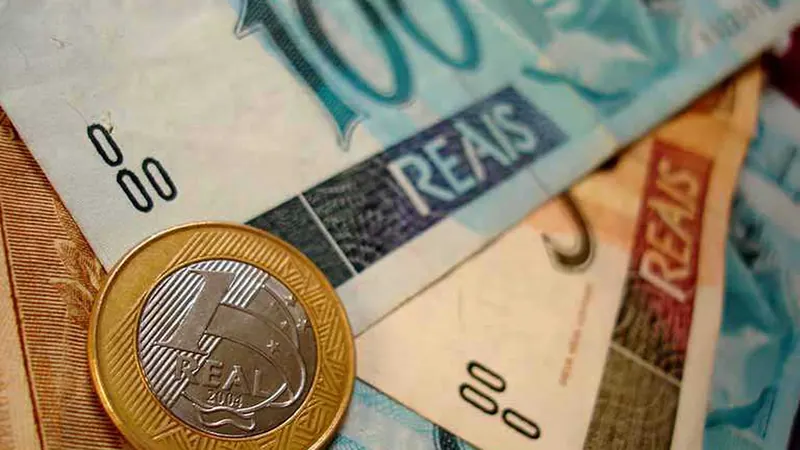 Inadimplência no Brasil permanece em 4,7% em junho, maior patamar da série histórica